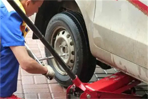 云县附近拖车24小时服务热线电话